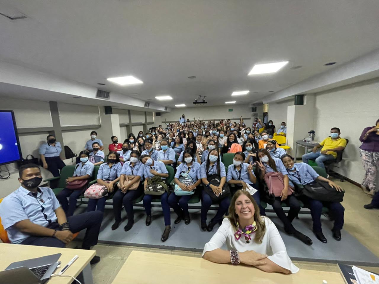 Ana María en conferencia